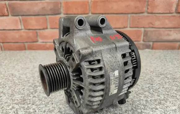 BMW 5 F10 F11 Generator/alternator 7591529