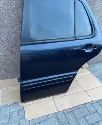 Mercedes-Benz ML W163 Rear door