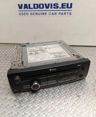 Opel Movano B Radio/CD/DVD/GPS head unit 1439127979 2012DJ2345 203JN0128