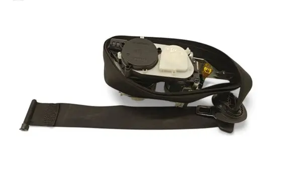 Mercedes-Benz GL X166 Front seatbelt A1668601500