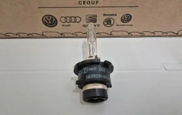 Volkswagen Touareg I Xenon bulb 53500TU 53500 D2S