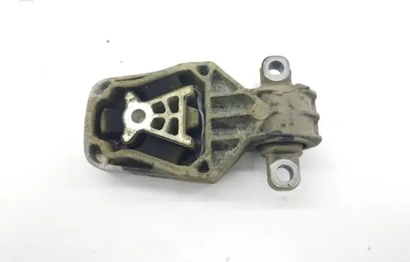 Mercedes-Benz B W246 W242 Engine mount bracket A2462401208