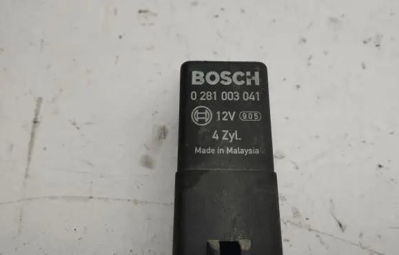 Chevrolet Captiva Glow plug pre-heat relay 96440063 0281003041