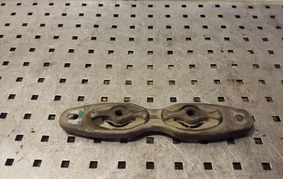 Muffler mount bracket/holder