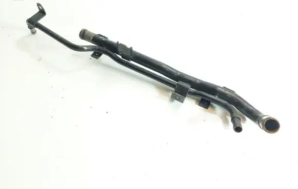 Audi A4 S4 B7 8E 8H Engine coolant pipe/hose 06B133607N