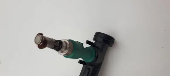 Lexus RX 450H Fuel injector 2325031090