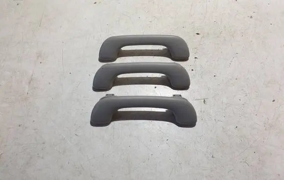 Renault Captur A set of handles for the ceiling 