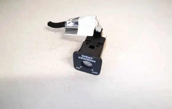 Toyota Corolla Verso AR10 Passenger airbag on/off switch 