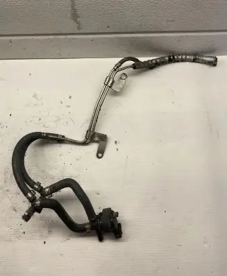 Brake vacuum hose/pipe