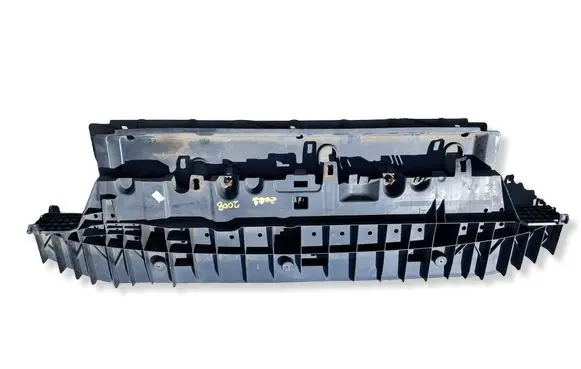 Peugeot 2008 I Front bumper skid plate/under tray 9600435580