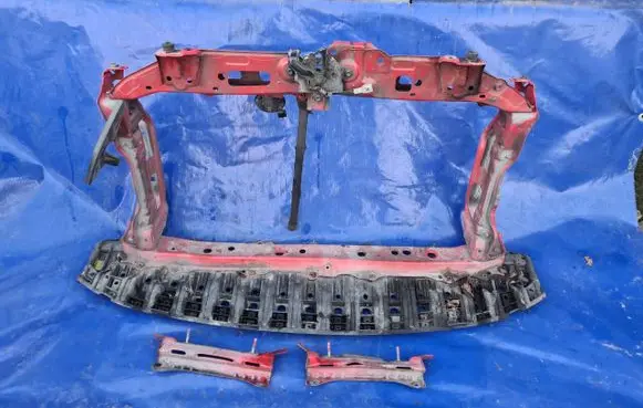 Toyota Urban Cruiser (XP110) Radiator support slam panel 53205-52090