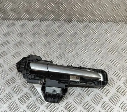 Infiniti Q30 Rear door exterior handle 826105DM0A