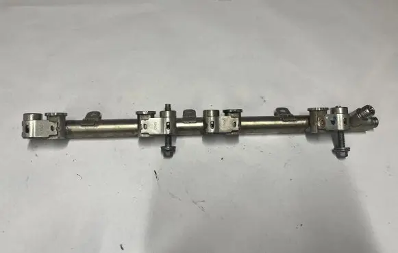 Ford Mustang VI Fuel injector supply line/pipe JR3E9F797CD