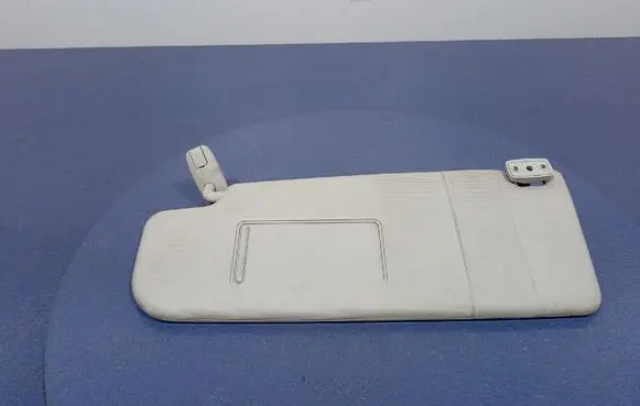 Skoda Octavia Mk2 (1Z) Sun visor 1Z0857551H