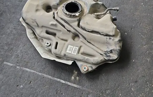 Toyota C-HR I Fuel tank 77001F4100 IMPRK1589946