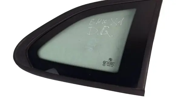 BMW X1 E84 Rear side window 2990330