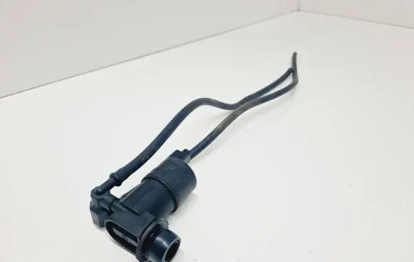 Peugeot 2008 I Windscreen/windshield washer pump 9641553880