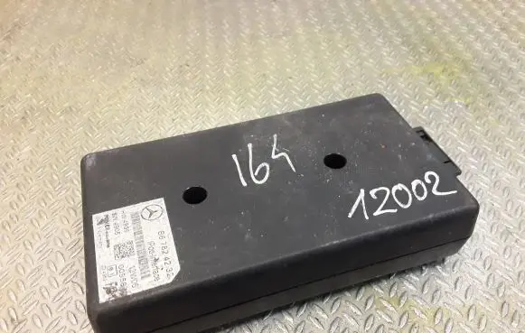 Mercedes-Benz ML W164 Other devices B67824232