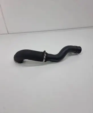 Land Rover Range Rover Sport L494 Intercooler hose/pipe FPLA6K770C