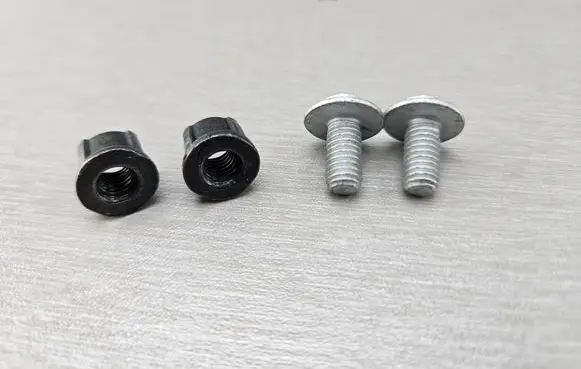 BMW 3 E46 Nuts/bolts 8242760 51338242760 7154229