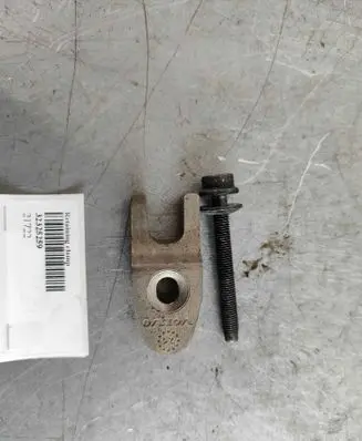 Volvo XC60 Fuel Injector clamp holder 32325259 31303614