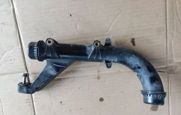 Mercedes-Benz E W213 Engine coolant pipe/hose A6542031302