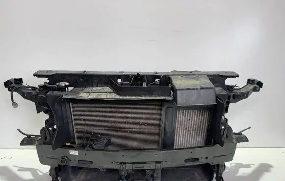 Hyundai Santa Fe Radiator support slam panel