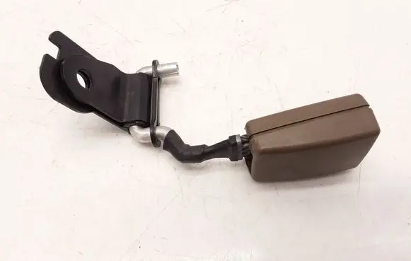 Jaguar XJ X350 Rear seatbelt buckle 33046497 2W93F60045 33030857