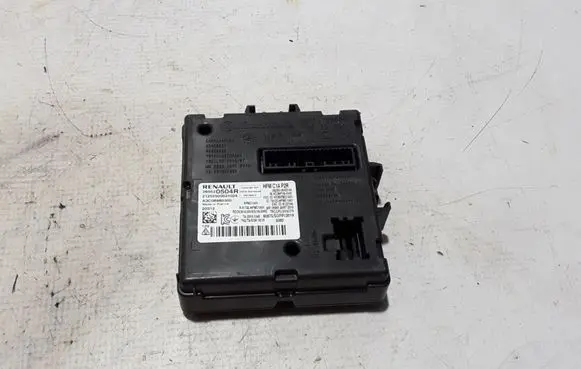 Renault Captur II Other control units/modules 285S20504R