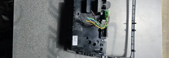 Volvo S60 Climate control unit SN77141413 8697140