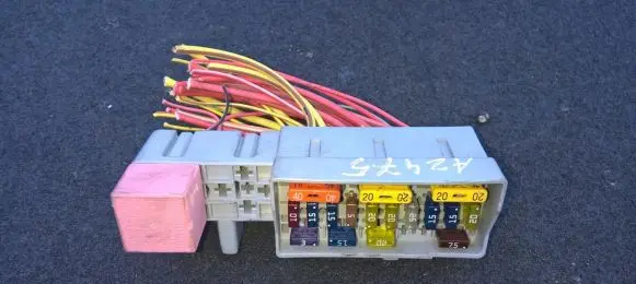 Fuse box set