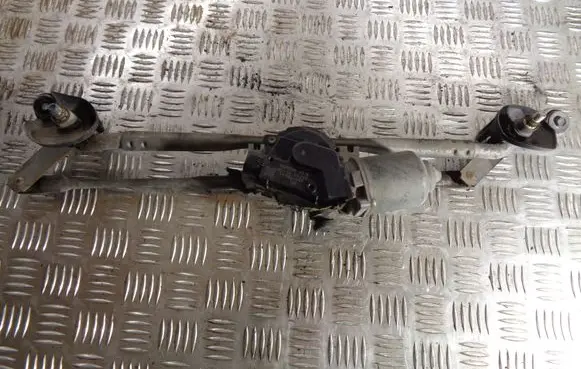 Lexus IS 220D-250-350 Front wiper linkage and motor 8511026220 1593000081