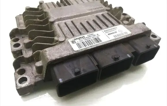 Renault Megane II Engine control unit/module 8200565863 256430504 8200495479