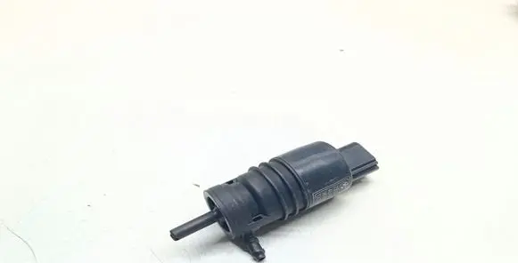 BMW 1 E82 E88 Windscreen/windshield washer pump 7302589 67127302589