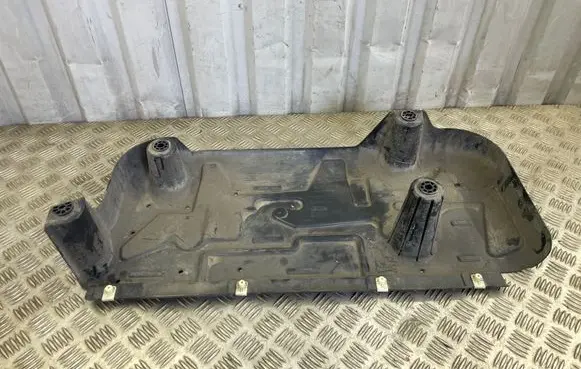 Peugeot 3008 II Fuel tank bottom protection 9809532080 3914