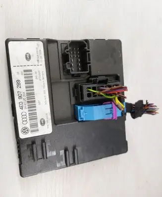 Audi A8 S8 D5 Comfort/convenience module 4E0907289 4E0910280A