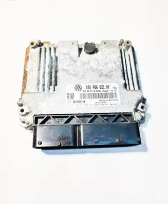 Volkswagen PASSAT B6 Engine control unit/module 03G906021NK