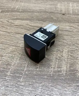Skoda Octavia Mk2 (1Z) Hazard light switch 1Z0953235B