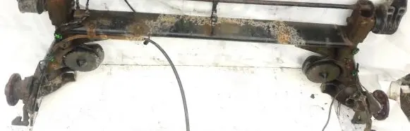 Volkswagen PASSAT B5 Rear subframe 