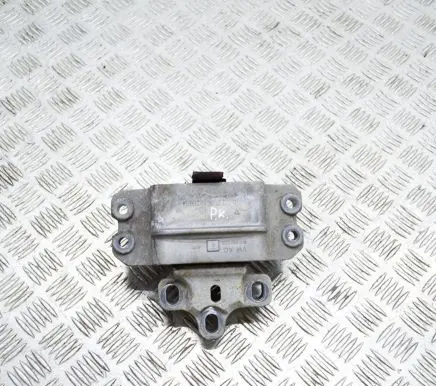 Skoda Superb B6 (3T) Engine mount bracket 1K0199555 1K0199555T
