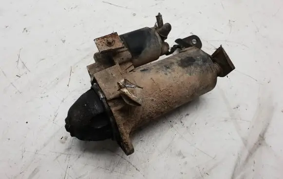 Opel Frontera B Starter motor 0001109015