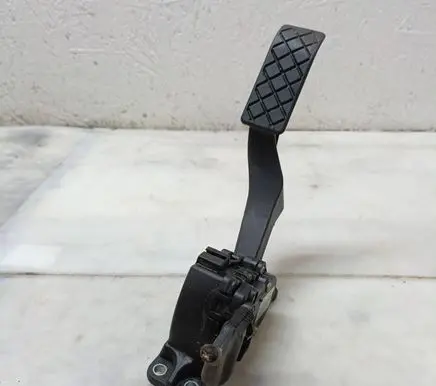 Volkswagen Transporter - Caravelle T5 Accelerator throttle pedal 7H1721503 6PV00849503