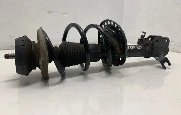 Dacia Sandero Front shock absorber with coil spring 543025522R