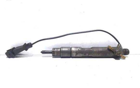 Volkswagen II LT Fuel injector 0432193771