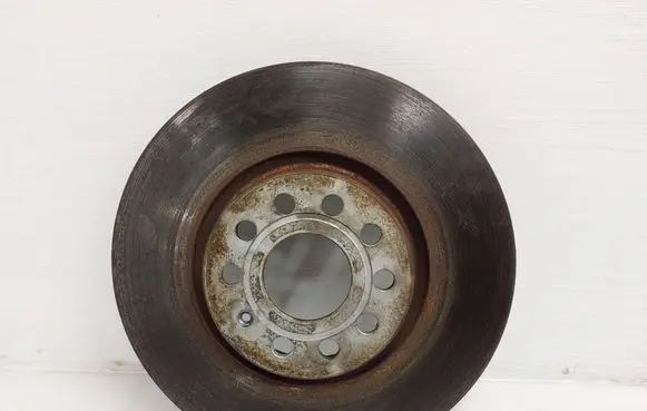 Volkswagen PASSAT B8 Front brake disc