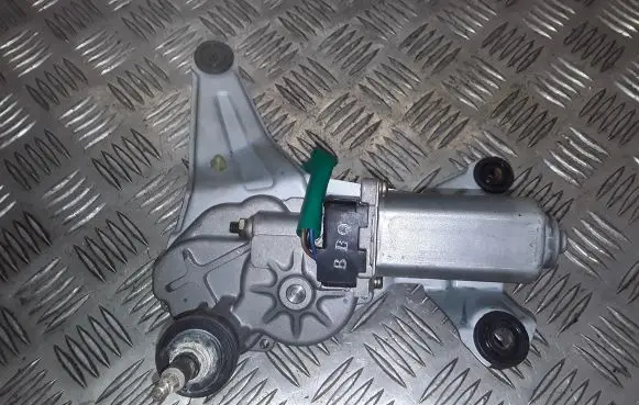 Hyundai Santa Fe Wiper motor 987002b000