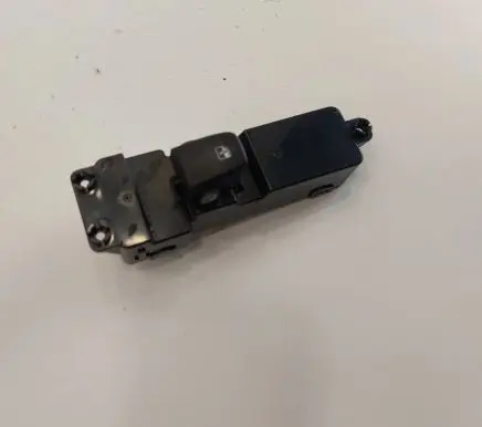 Hyundai Kona I Electric window control switch 3K55121200