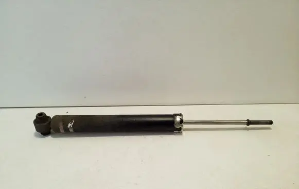 Lexus CT 200H Rear shock absorber/damper 4853076010
