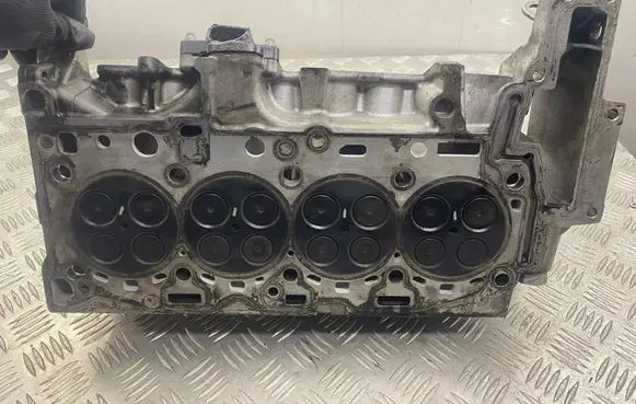 Engine head