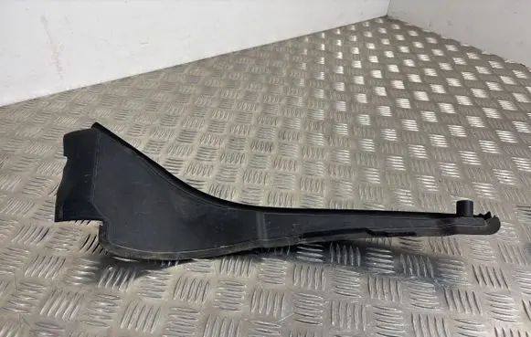 Fender end trim